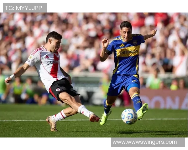 梅伦在足球界的地位与成就究竟如何是否可以称之为足球明星