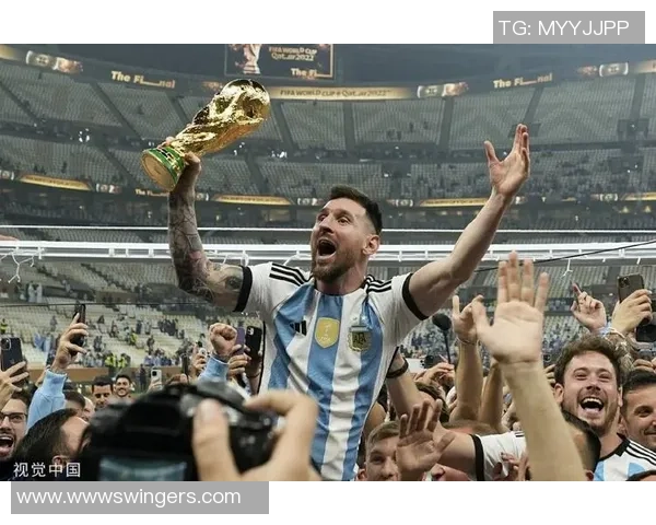 爱立信足球明星背后的故事与成就探秘