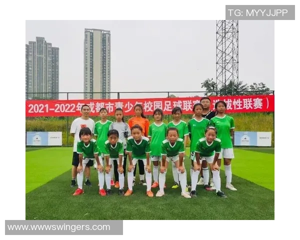 都江堰足球明星的崛起与成就:从地方小将到国家队的荣耀之路 都江堰足球明星的崛起与成就:从地方小将到国家队的荣耀之路